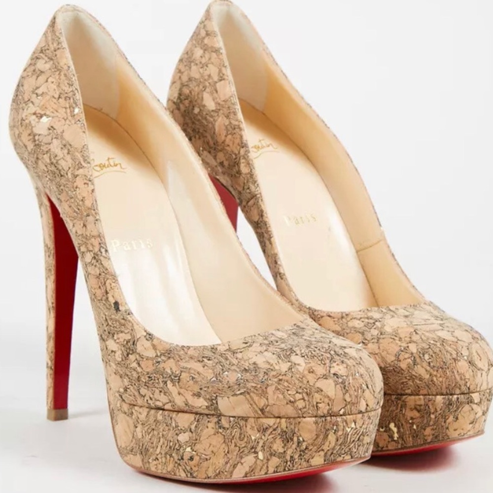 Barely worn Louboutin high pumps..beautiful